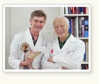 Dr. Colin Dunlop, Diplomate of American College of Veterinary Anesthesia（Aug. 29. 2015）